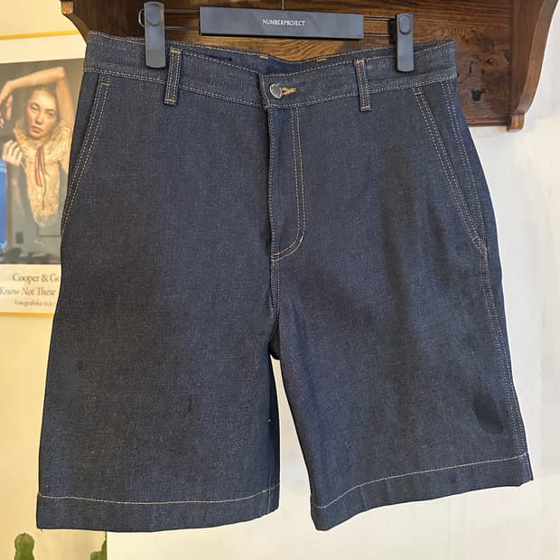 (새상품) 솔리드 옴므 생지 데님 버뮤다 반바지 48