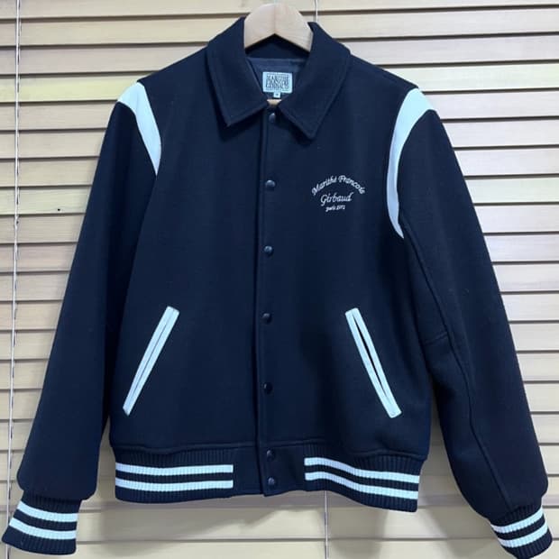 마리떼프랑소와저버 남성 블랙코치자켓