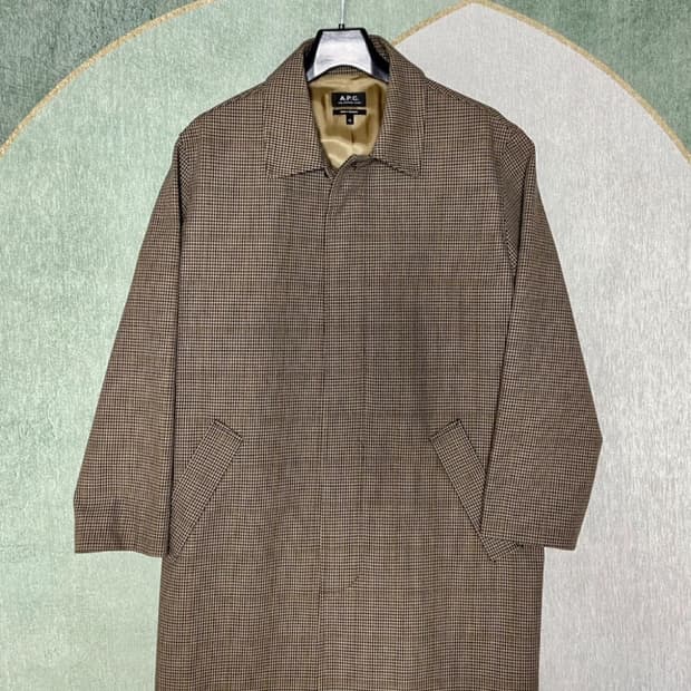 아페세(A.P.C) 에밀리앙 레인코트