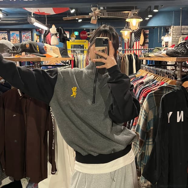 SEASONS 시즌스 그레이 하프 집업 맨투맨 