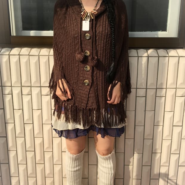 Pom pom fringe hood knit cape