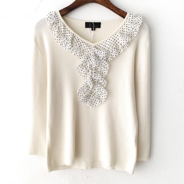 dot frill knit