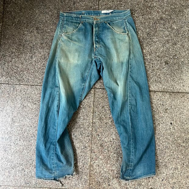Levi’s RED 1st Giant 10th Anniversary