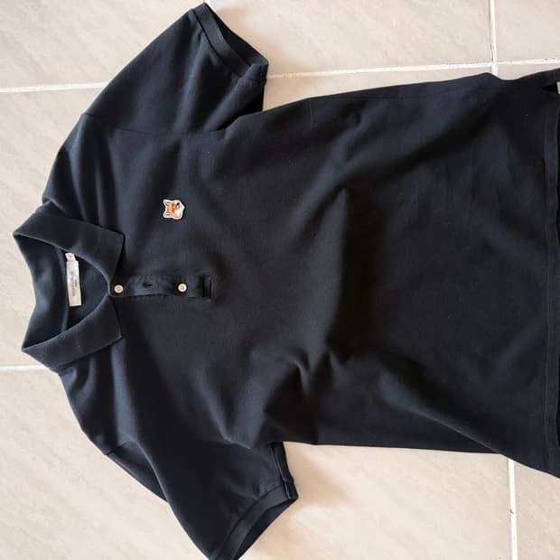 메종 키츠네 폭스 헤드 패치 클래식 폴로 블랙