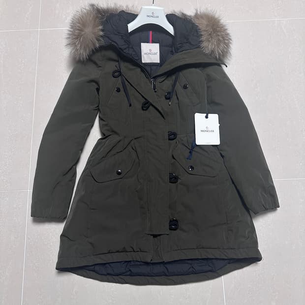 Moncler Aredhel 몽클레어 아레델