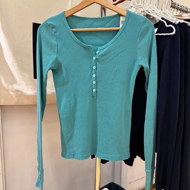 브랜디멜빌 롱슬리브