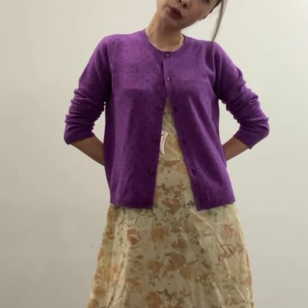 퓨어 캐시미어 NYC x MJ 캐시미어 폴카닷 가디건 (앨리스 퍼플)