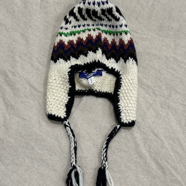 준야와타나베 22FW 자미로콰이 이어플랩 비니