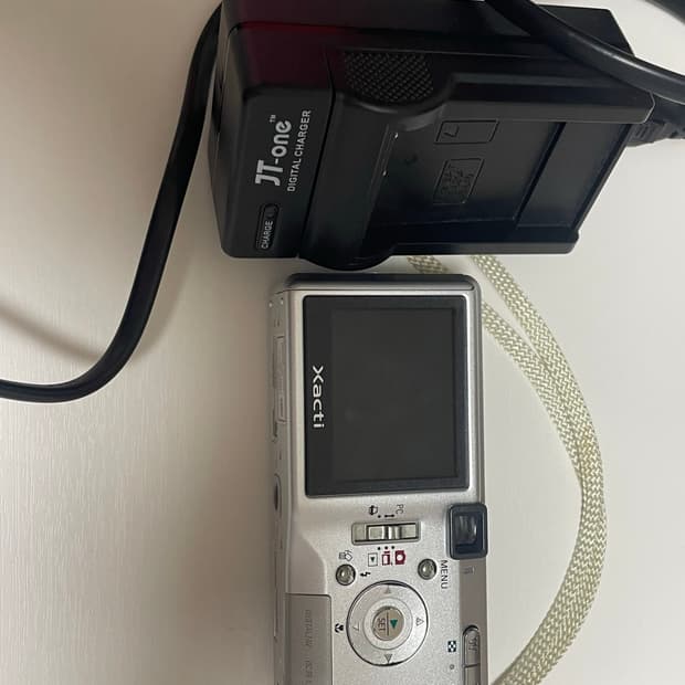 VPC-J4 sanyo xacti 희귀매물 디지털 카메라