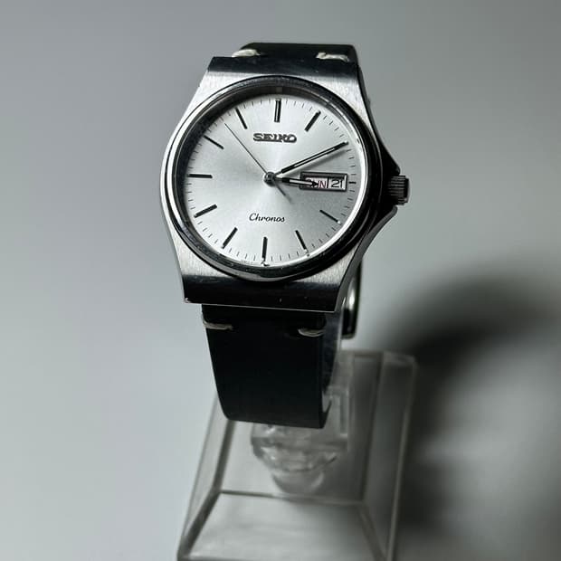 SEIKO quartz chronos