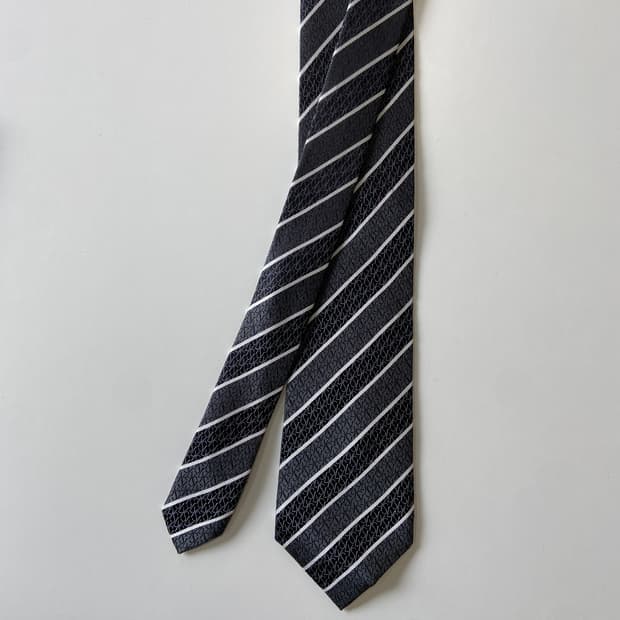 입생로랑(YSL) 명품 정품 영문모노그램 넥타이 8.2cm