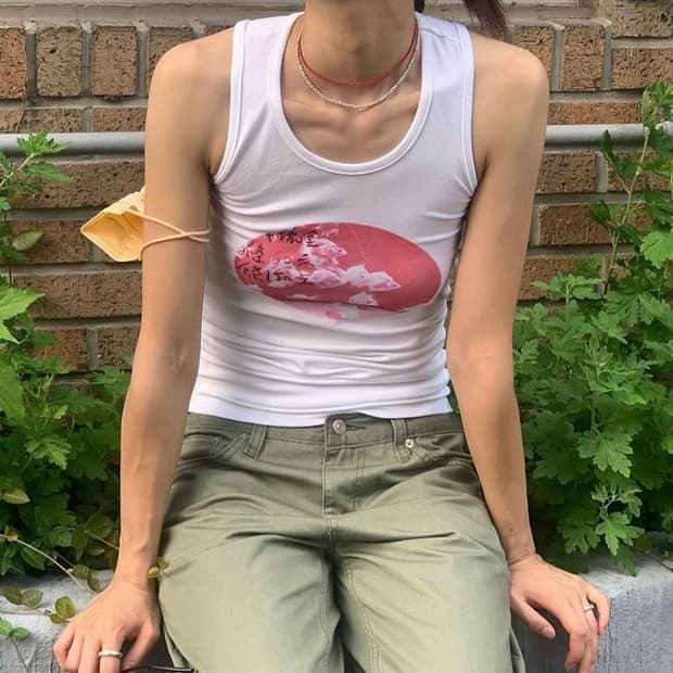 디파블로 레드 슬리브리스