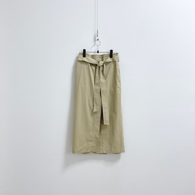 유메르 벨티드 바스락 랩 스커트