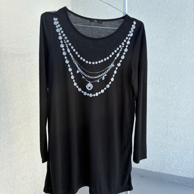 52 black necklace printing one-piece/top
