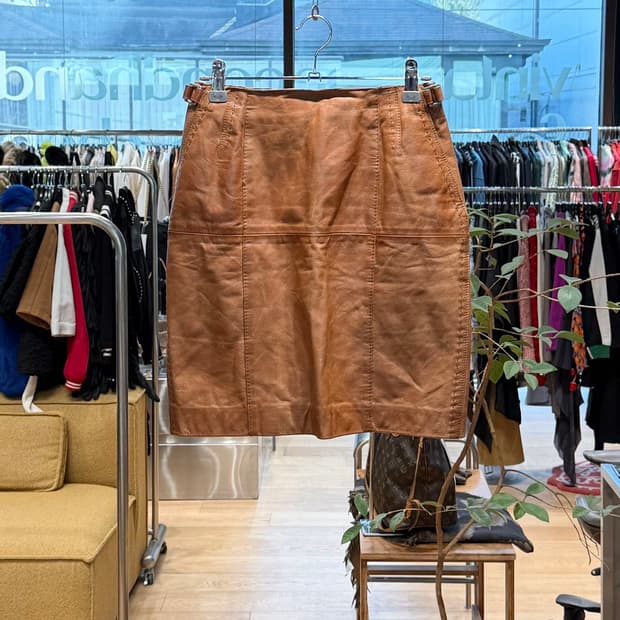 잔프랑코 페레 브라운 레더 미니스커트 