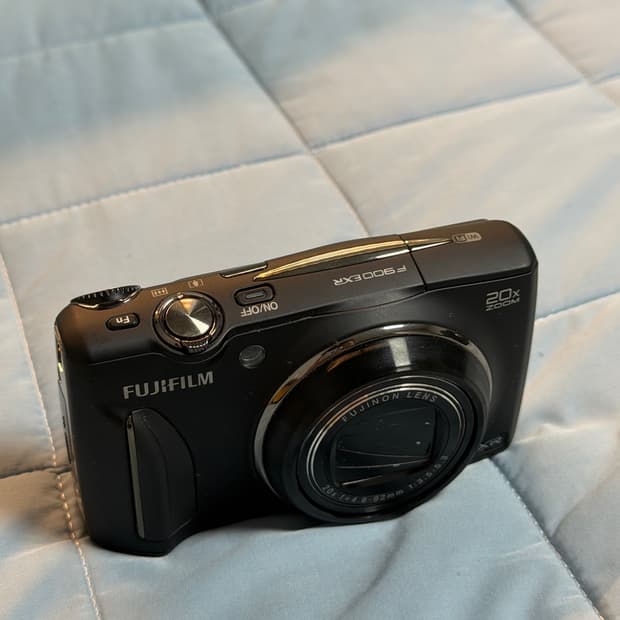 후지필름 finepix F900EXR 블랙