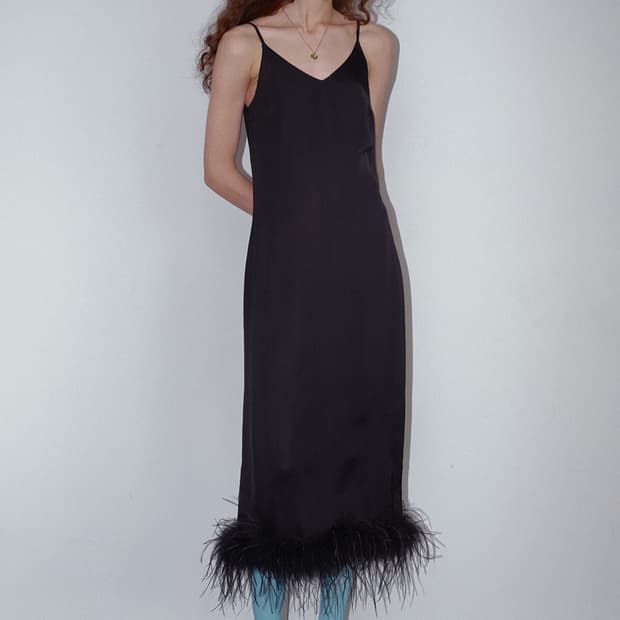 문선 오스트리치 헤어 슬립 드레스 S사이즈