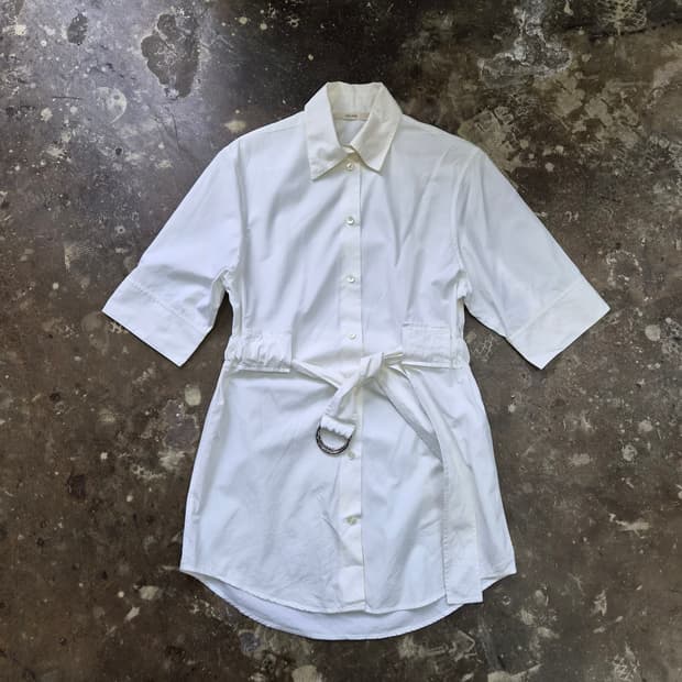 36) 셀린느 화이트 벨티드 자켓 셀린