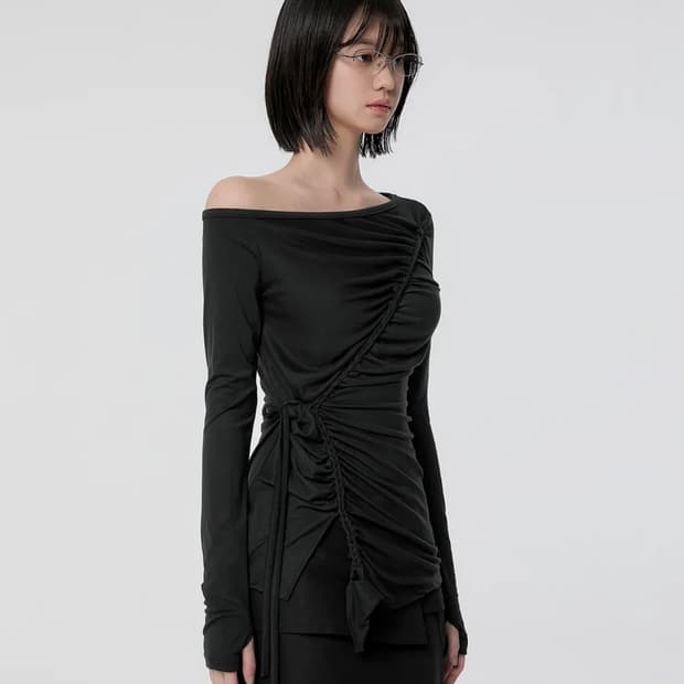 Handmade Twisted One-Shoulder Long Sleev