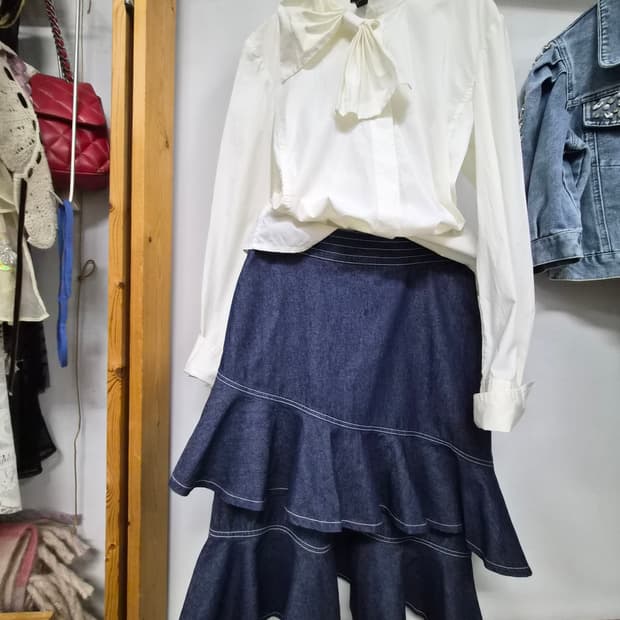 DKNY 셔츠 블라우스. 폴로랄프로렌 데님스커트