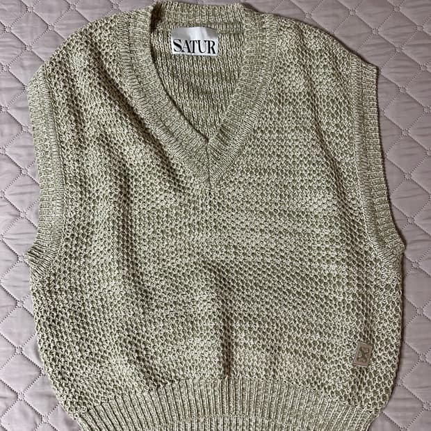 Satur조끼