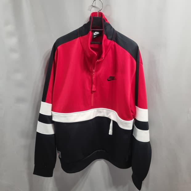 나이키 레드/블랙 하프집업