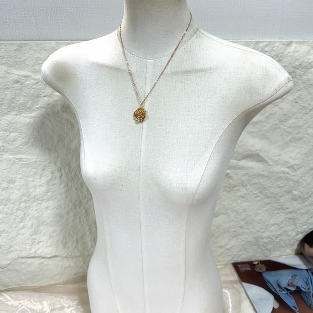 빈티지  장미 목걸이