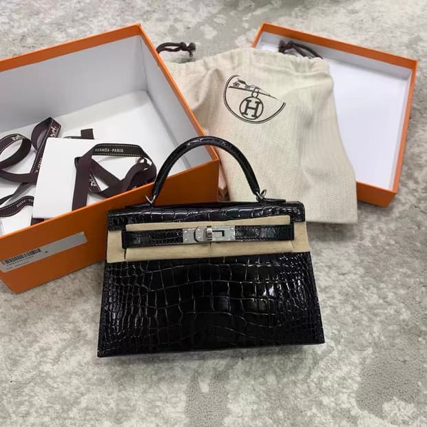 에르메스 미니 켈리백 2세대 엘리게이터 블랙 은장