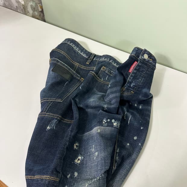 48 M 디스퀘어드2 페인팅 찢청 바이커진