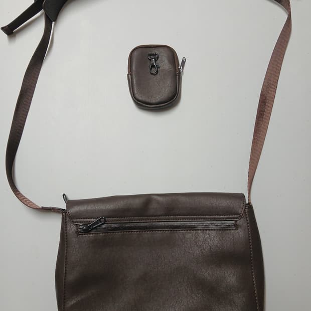 버핑레더 플랩 미니 크로스백 Brown (무료배송)