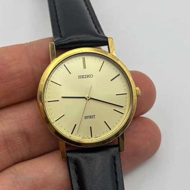세이코 맨즈 빈티지 시계