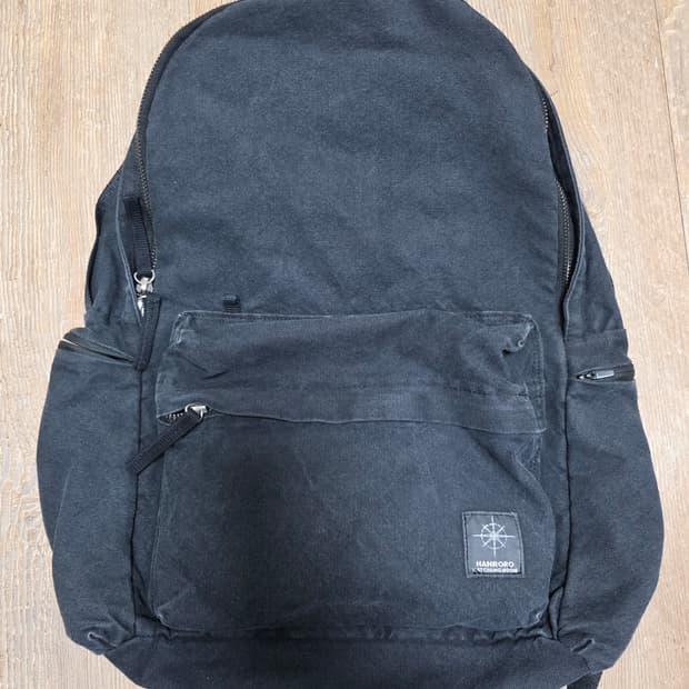 해칭룸 한로로 가방