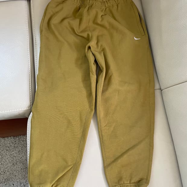 나이키 nrg 솔로 스우시 플리스 팬츠 데저트 모스 (아시아 m) 팔아용
