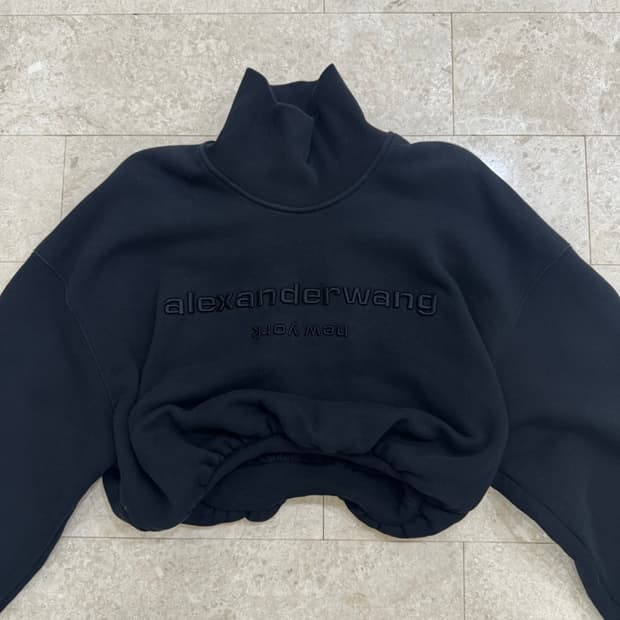 알렉산더 왕 크롭 스웻서츠