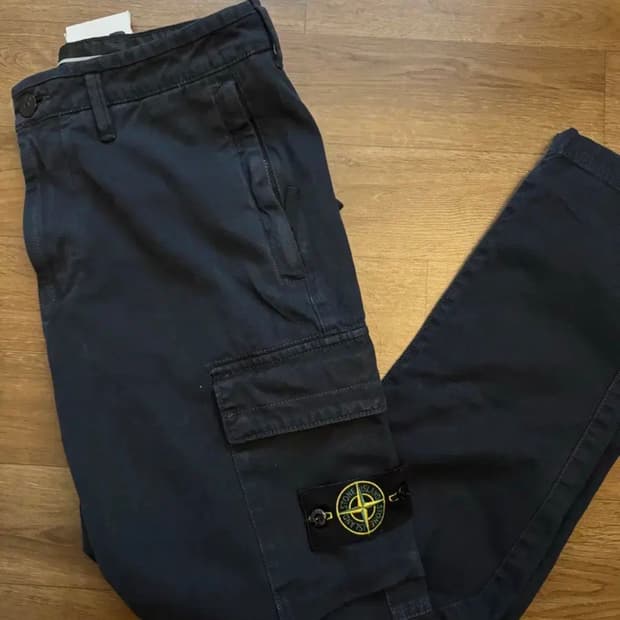스톤아일랜드 카고 팬츠