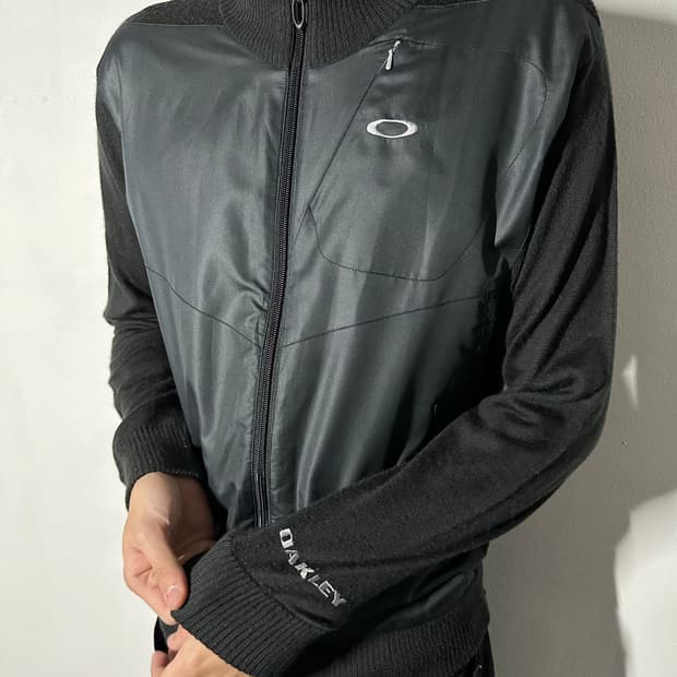 Oakley Hybrid Knit Jacket
