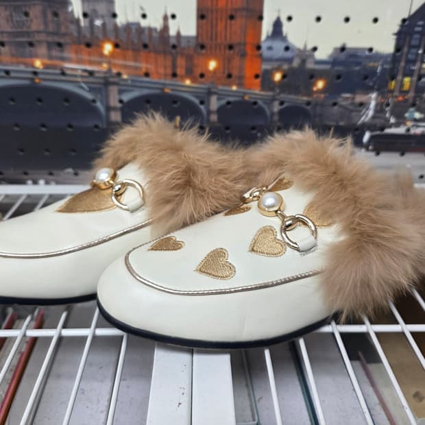 어그 여성 겨울슬리퍼 뮬슬리퍼 235~240 퍼 뮬로퍼 HD24