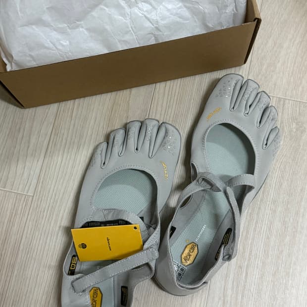 비브람 파이브핑거스