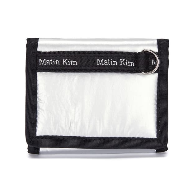 [새상품]마뗑킴 글로시 캠프 지갑