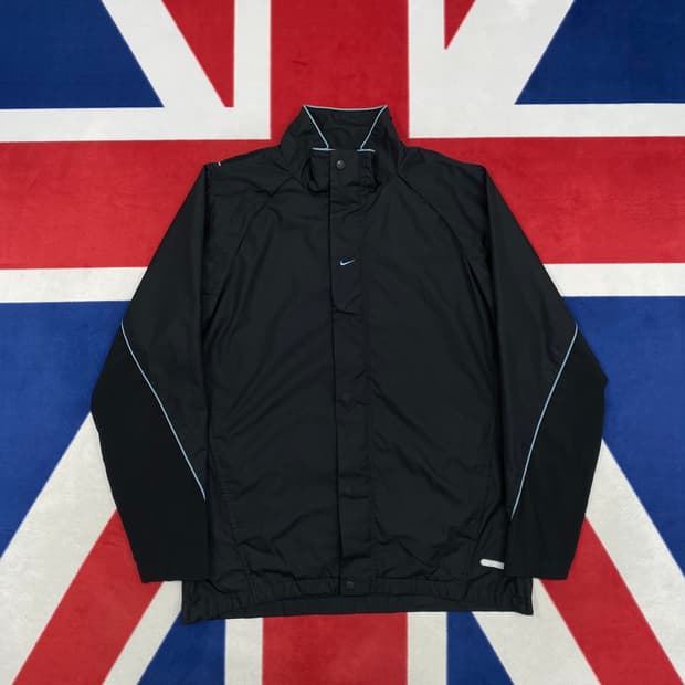 나이키 바람막이 L 