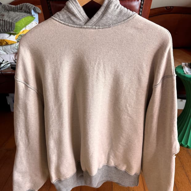 캐피탈 리버시블 스마일 후드 2사이즈