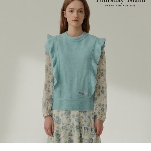 써스데이아일랜드 니트조끼 니트베스트