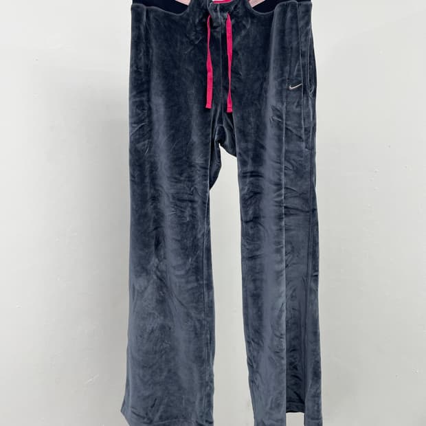 나이키 로고 자수 벨로아 트랙팬츠