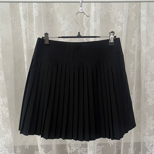 70-96) 22SS 닥스 골프 플리츠 스커트 블랙