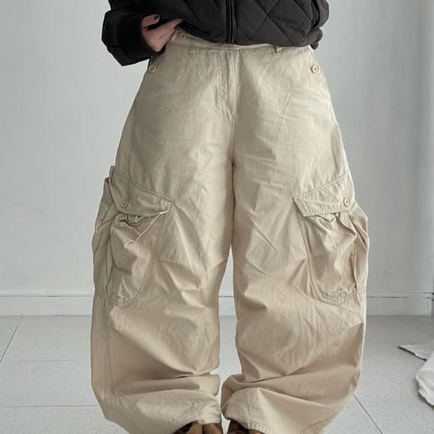 OOTJ 베이지 카고팬츠