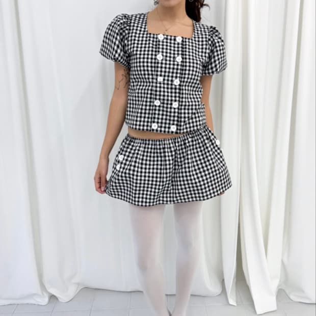 BUTTON PUFF TOP, SKIRT PANTS - CHECK