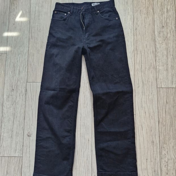 모드나인 black in black 30