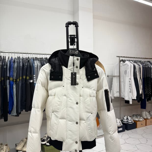 [새상품 / S] 무스너클 여성 트로이 클라우드 패딩