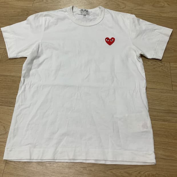 M)Comme des garcons 꼼데가르송 하트 와펜 반팔