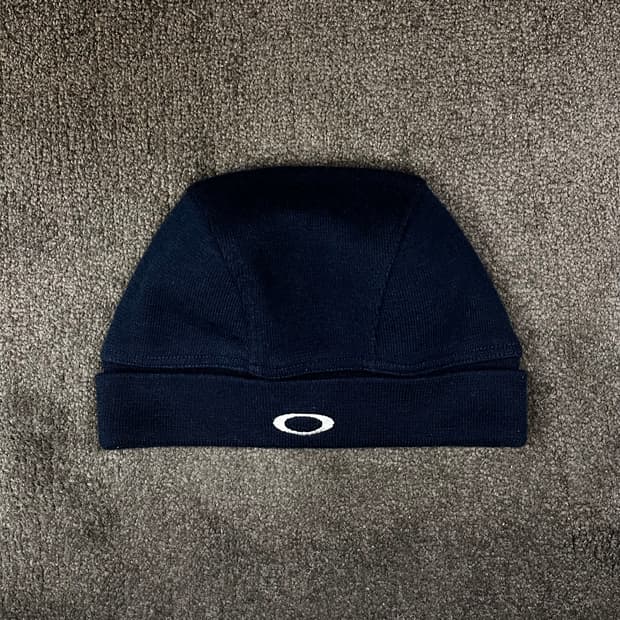 오클리와치캡비니